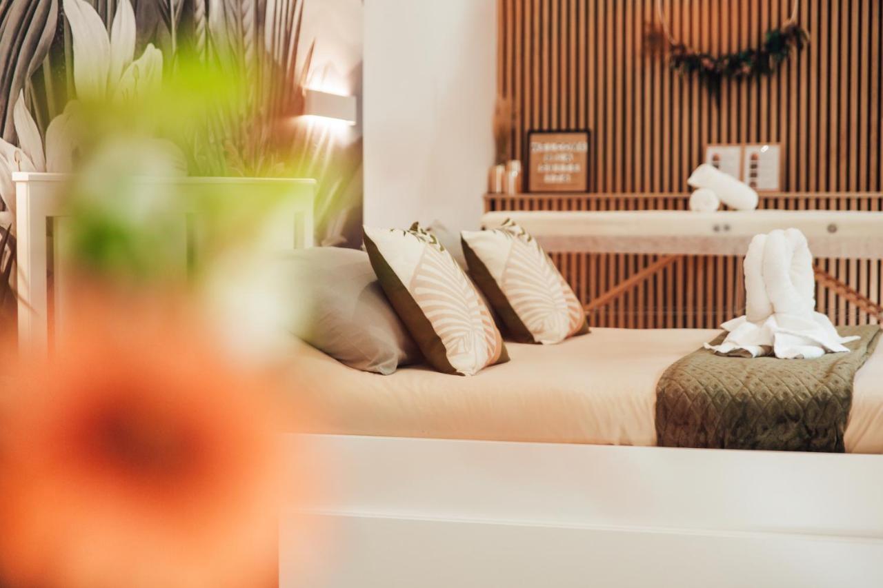 La Suite 176 - Piscine Privee, Spa, Hammam A 兰斯 外观 照片